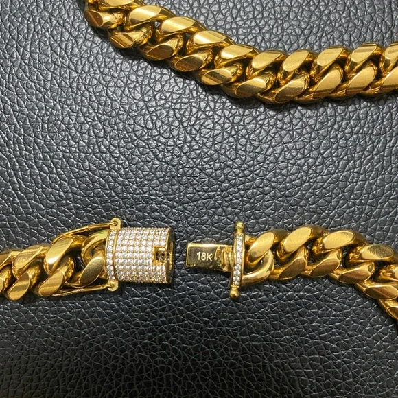 18k CUBAN LINK CHAIN AND BRACELET 18k GOLD PLATED 30" 9.5mm - Picture 14 of 16